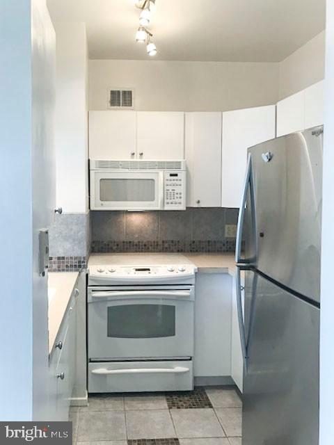 Foto del edificio - 1736 Willard St NW