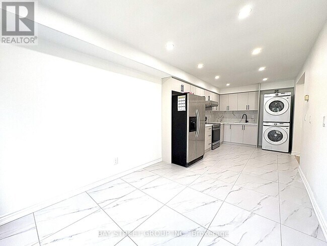 Building Photo - 9 Truro Crescent