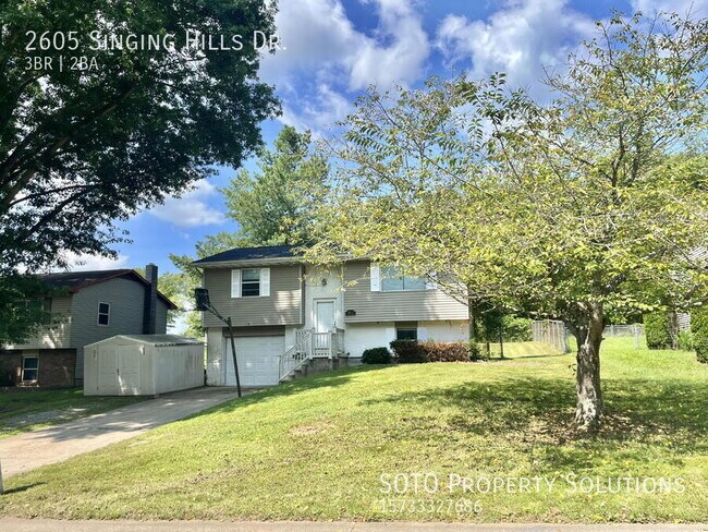 Foto del edificio - 2605 Singing Hills Dr