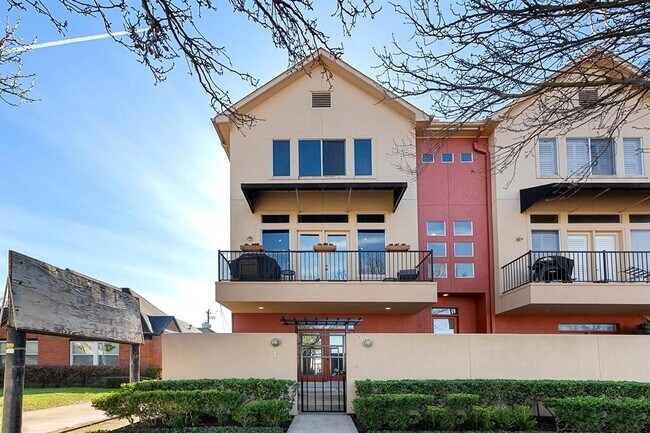 Foto del edificio - 2437 South Blvd