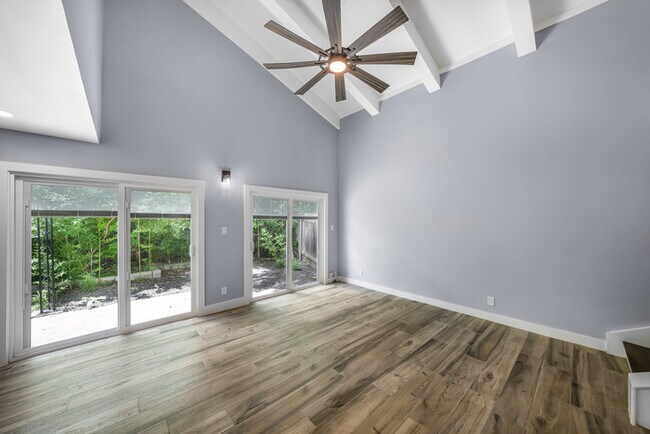 Building Photo - 2817 Kinney Oaks Ct