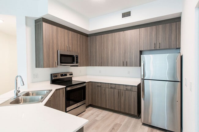 Building Photo - Solimar Apartment Homes