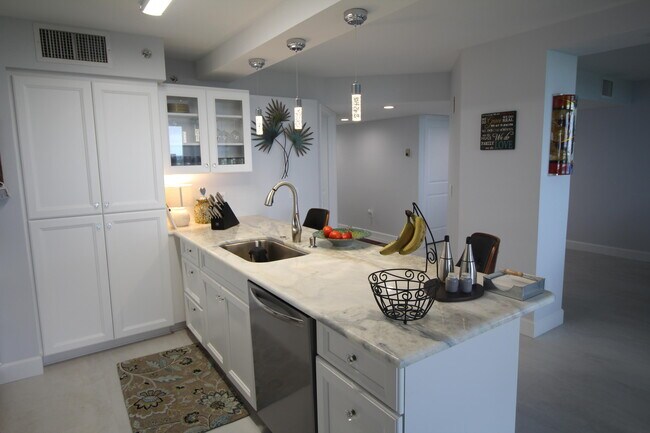 Building Photo - 2700 Florida A1A