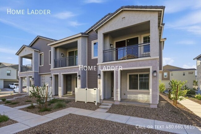 Building Photo - 8149 E Petunia Ave