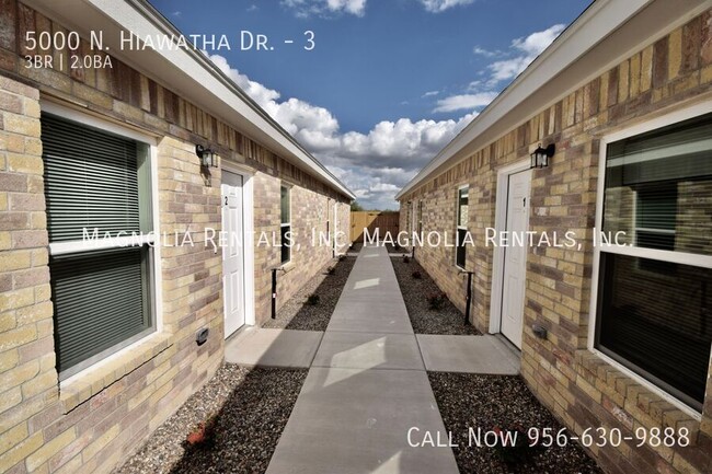 Building Photo - Great location 3 Bed 2 Bath in Pharr