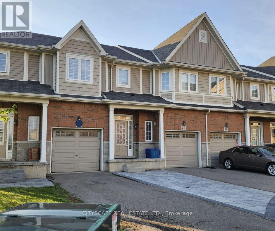 Photo principale - 100-100 Chester Dr