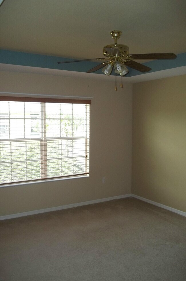 Foto del edificio - 2132 SE Eatonville Dr