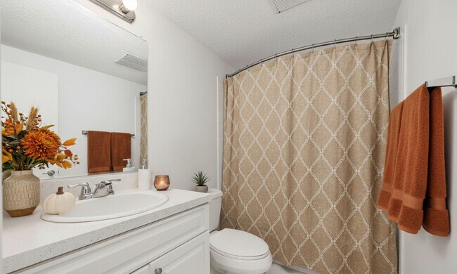 Donde el otoño se siente como en casa - One Park Plaza Apartments