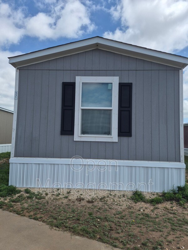 Building Photo - 3300 Voight Blvd