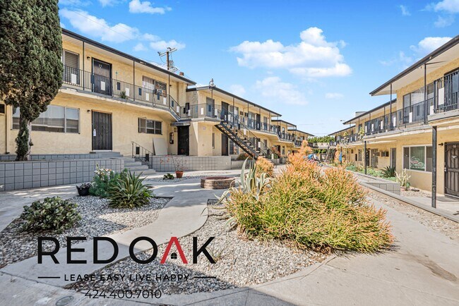 Foto del edificio - 2351 Warwick Ave