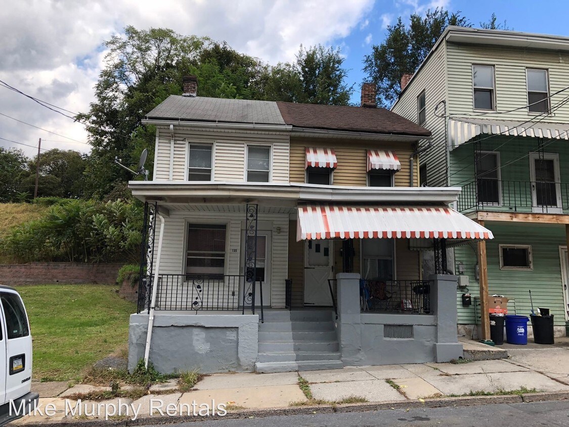 Primary Photo - 3 br, 1 bath House - 135 Frank S Brown Blvd