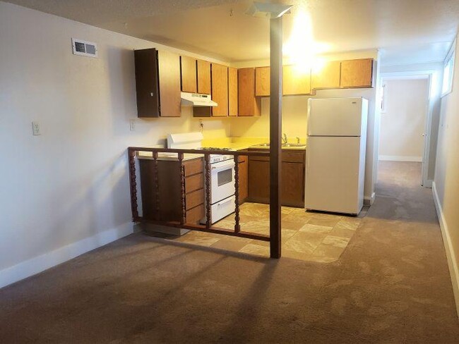 Building Photo - 2 bedroom in Billings MT 59101