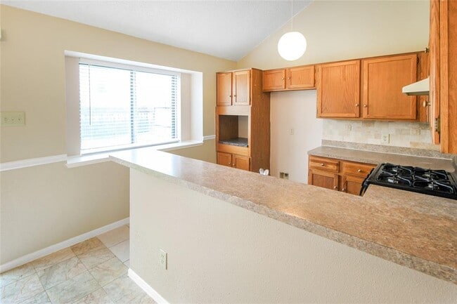 Building Photo - 11646 Highland Meadow Dr