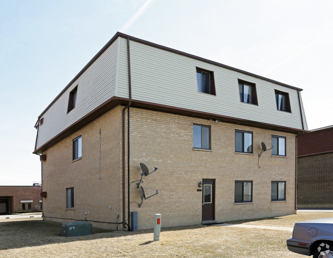 Building Photo - 1050 Judson St