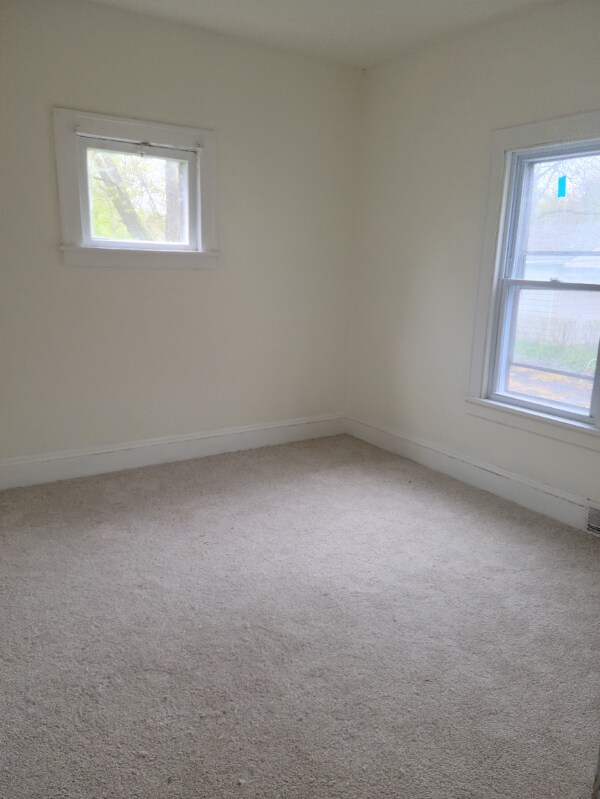 Foto del edificio - 3358 E 145th St