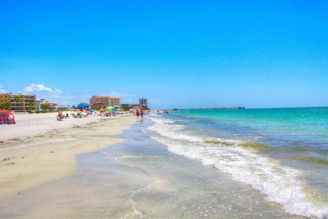 Foto del edificio - 16333 Gulf Blvd