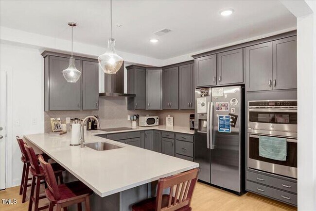 Building Photo - Build Equity While Leasing - Lease and Own...