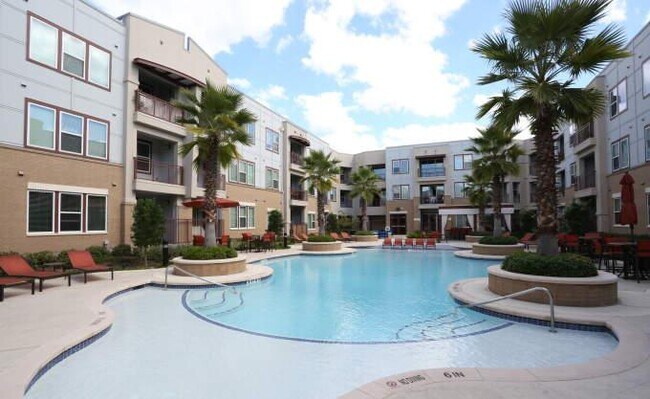 Building Photo - 2 bedroom in Houston TX 77063