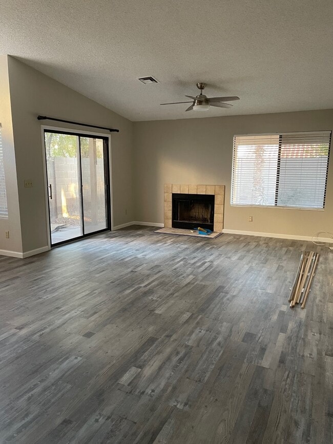 Building Photo - 2773 E Rock Wren Rd