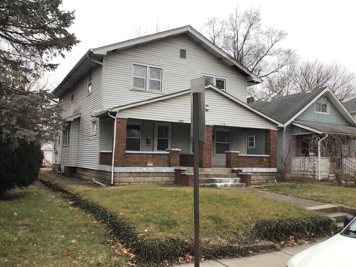 Primary Photo - 1325 N Olney St