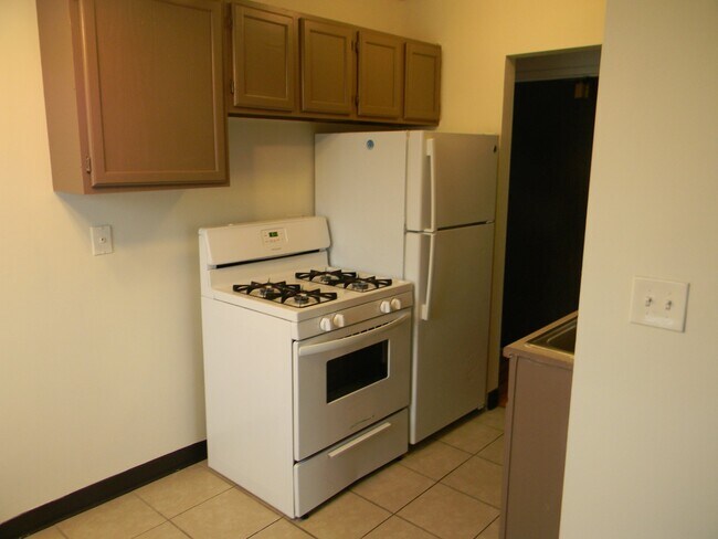Foto del edificio - 311 Hawthorne Cir