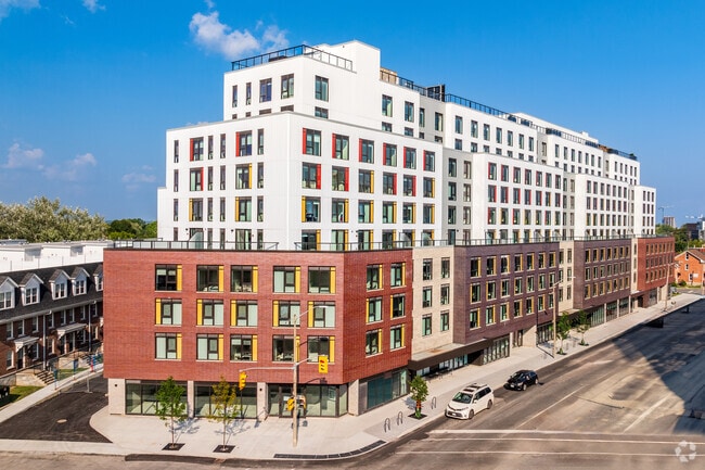 Building Photo - GEOcentral