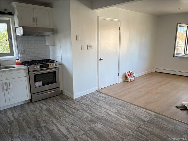 Foto del edificio - 147-38 22nd Ave