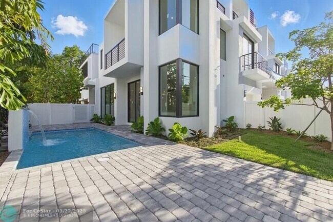 Building Photo - 204 Osceola Park Ln