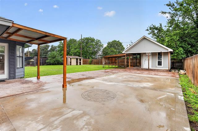 Building Photo - 516 Post Oak Ln