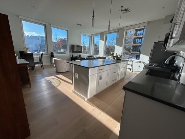 Foto del edificio - 167 Newbury St