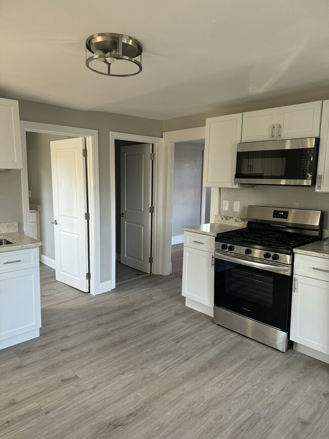 Building Photo - 293-295-295 Water St