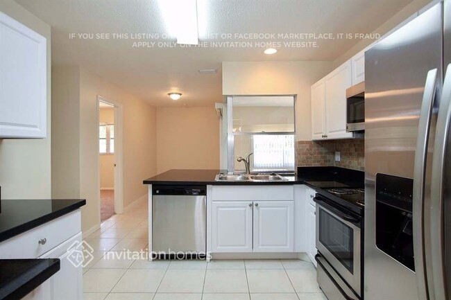 Foto del edificio - 7935 NW 6th Ct