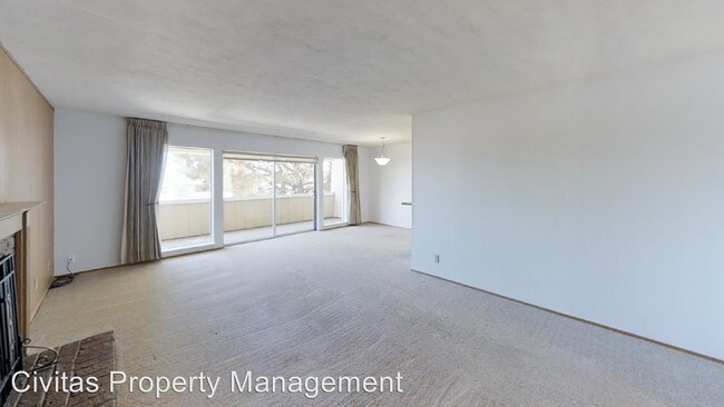 Building Photo - 2 br, 2 bath House - 1440 Walnut St  Unit 3