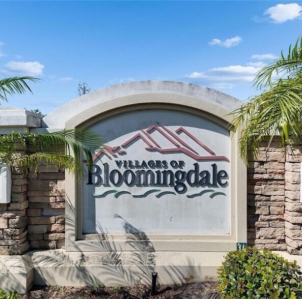 Foto del edificio - 6014 Portsdale Pl