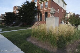 Building Photo - 1377 Ashford Ct