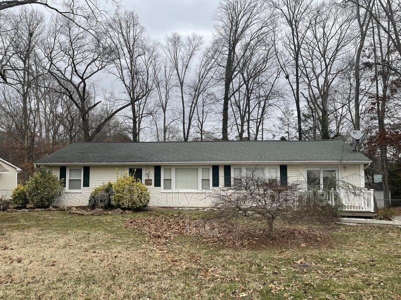 Foto principal - 5707 Scenic Ridge Rd