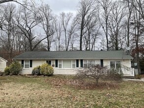 Building Photo - 5707 Scenic Ridge Rd