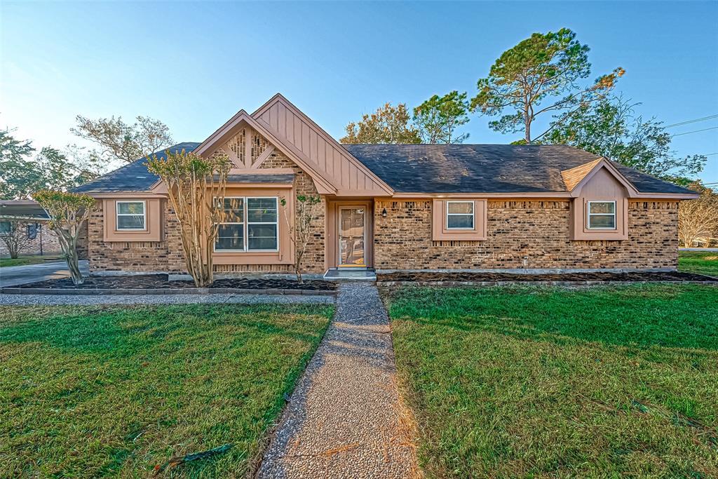 Foto principal - 2709 Adams St