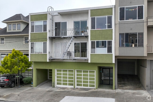 Alternate exterior - 716 2nd Ave