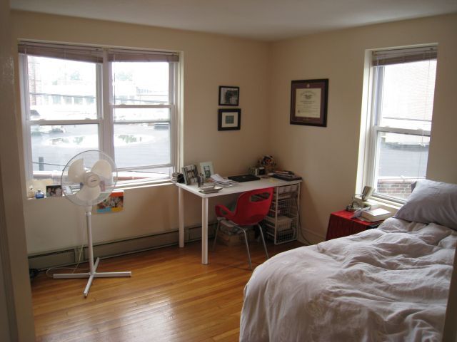 Building Photo - 407 Highland Ave