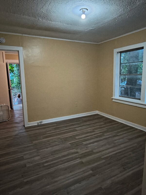 Foto del edificio - 920 Randall St