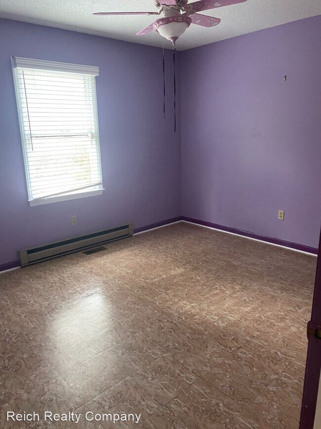 Building Photo - 3 br, 2 bath House - 576 Old WIlkesboro Rd.
