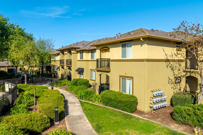 Foto del edificio - Terracina at Park Meadows