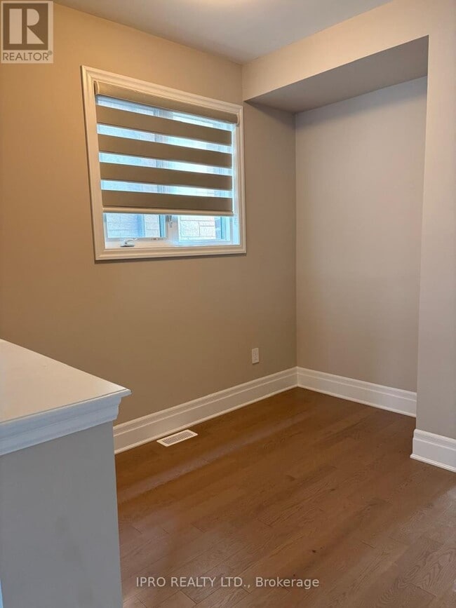 Building Photo - 361 Marigold Ct
