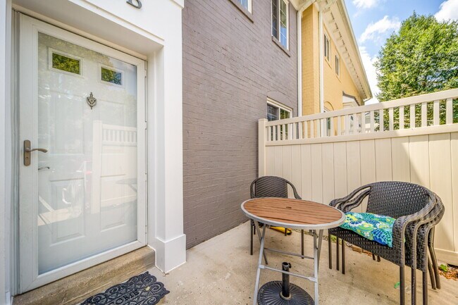 Photo - Charming Townhome with Unbeatable Amenities