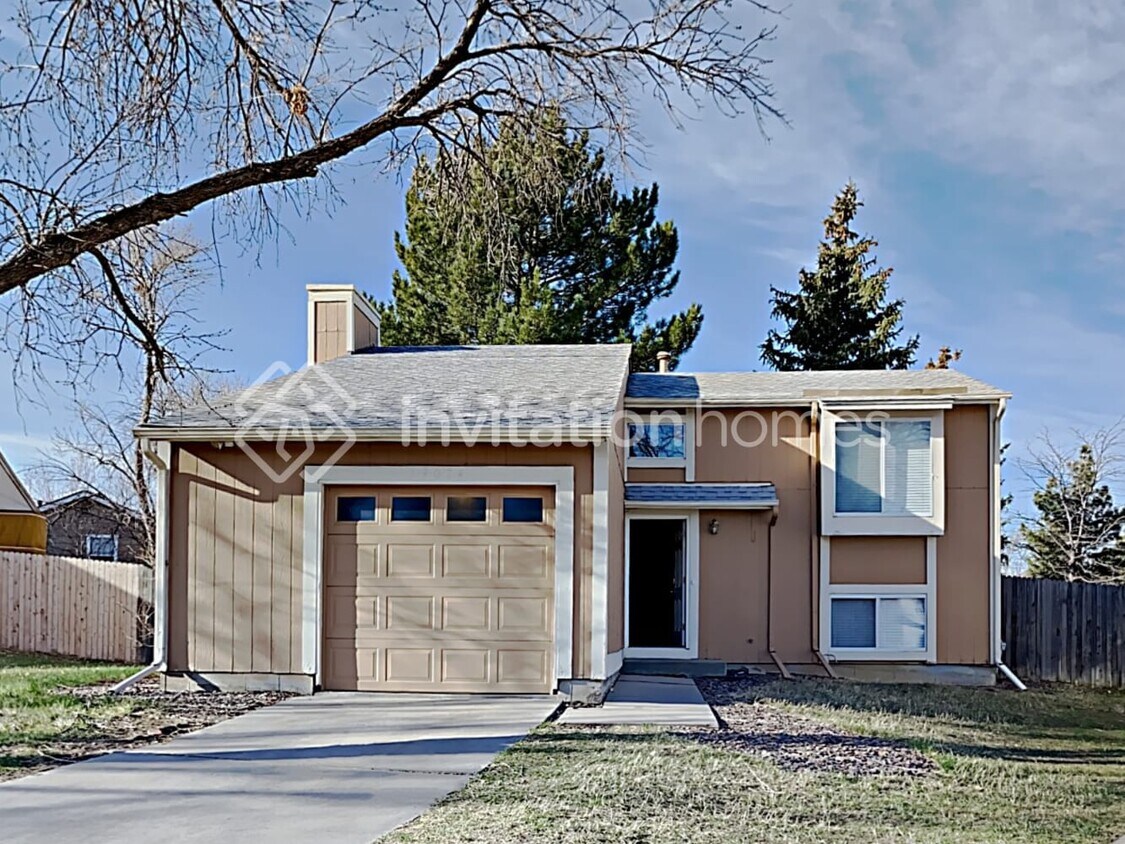 Foto principal - 19074 E Mansfield Dr