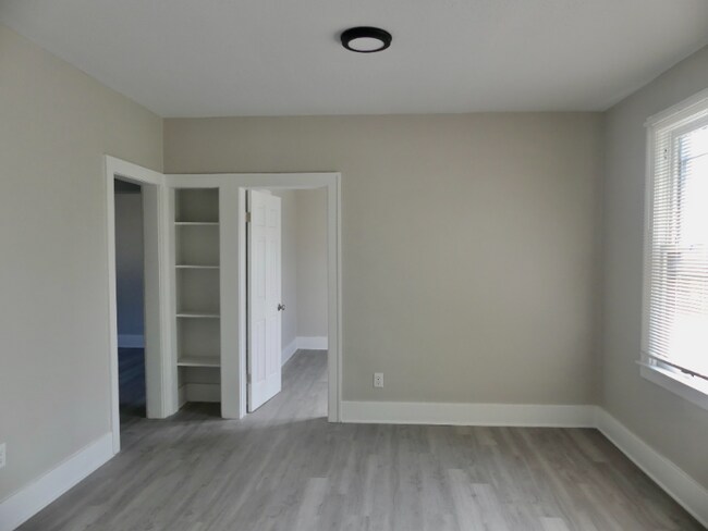 Foto del edificio - 5440 Milford St