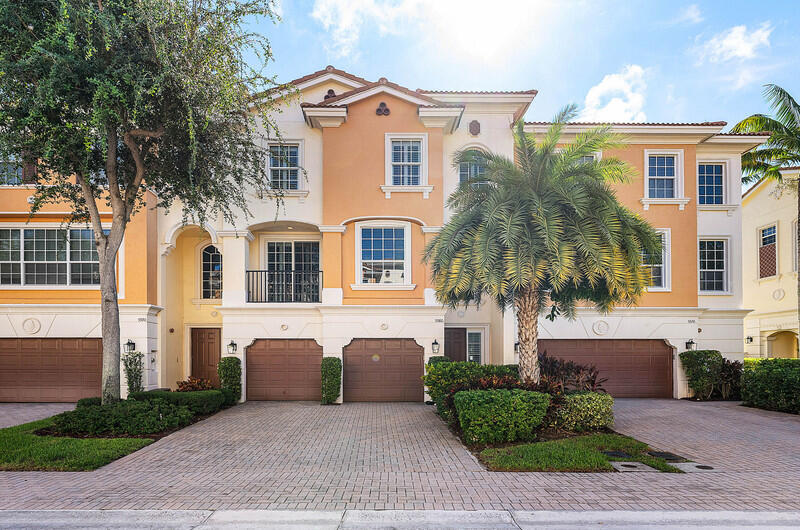 Foto principal - 5580 NE Trieste Way