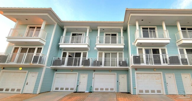 Building Photo - 510 Fort Pickens Rd