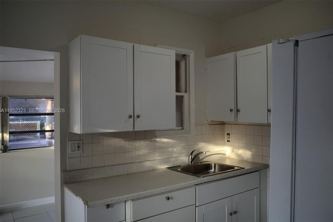 Building Photo - 43 SW 11th St